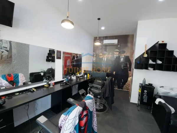 Tirane, shitet ambjent biznesi Kati 0, 40 m² 