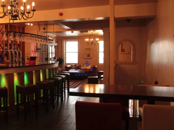 Tirane, shitet ambjent biznesi Kati 0, 110 m² 185.000 € (QYTETI STUDENTI)