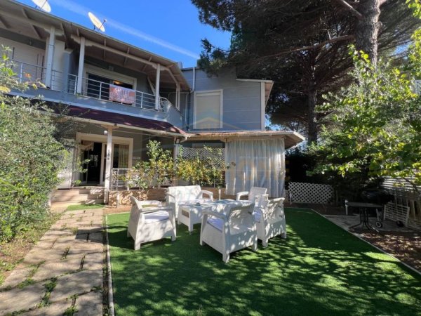 Gjiri Lalezit | Hamallaj, shitet Vile 2 Katshe , 226 m² 285.000 € (GJIRI I LALEZIT LURA 1)