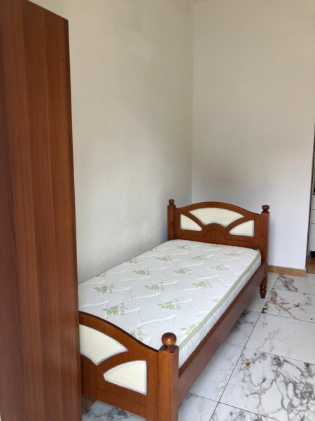 Tirane, jepet me qera garsonier Kati 1, 40 m² 260 €