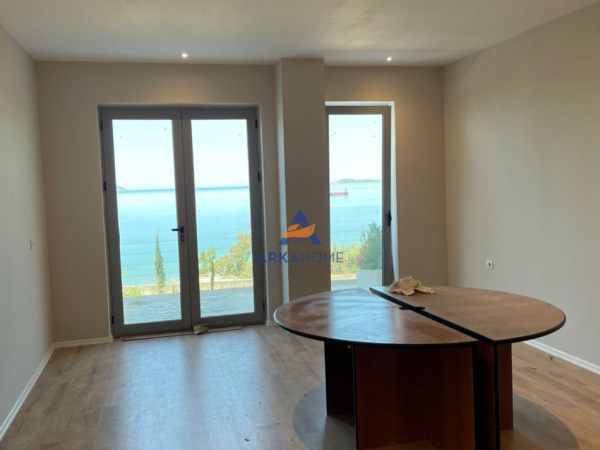 Tirane, shitet apartament 2+1+Ballkon Kati 1, 100 m² 150.000 € (VLORE, LUNGOMARE)