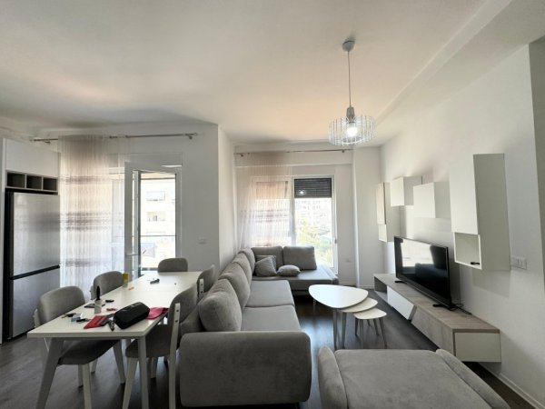 Tirane, jepet me qera apartament 2+1 Kati 4, 85 m² 700 € (21 dhjetori)