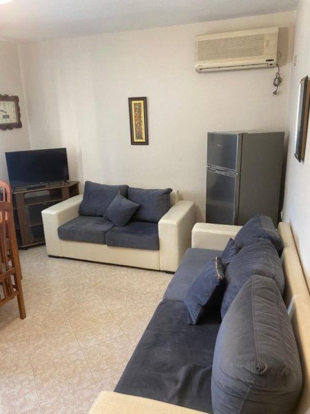 Tirane, Jepet me Qera Apartament 2+1,450 € ne 21 Dhjetor  Kati 2, 73 m²