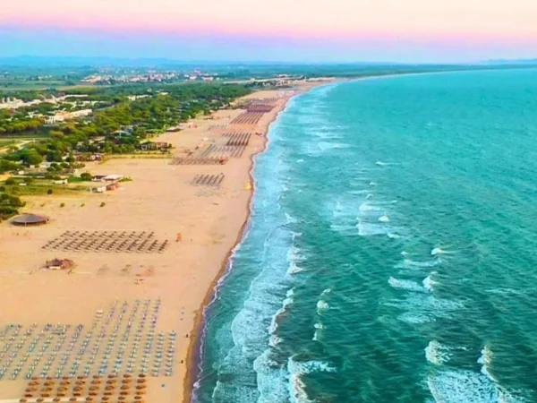 Durres, shitet Vile 4+1+Aneks+Ballkon , 170 m² (Gjiri Lalzit)