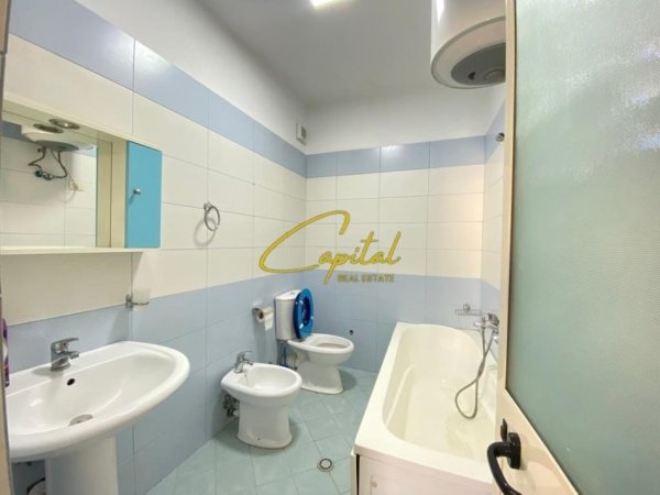 Tirane, shitet apartament 3+1+Ballkon Kati 6, 146 m² 189.800 € (ASTIR)