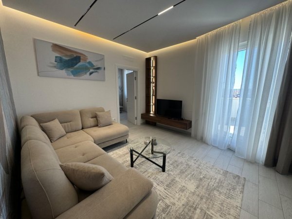 Tirane, jepet me qera apartament 1+1 Kati 9, 80 m² 700 € (rruga nexho konomi)