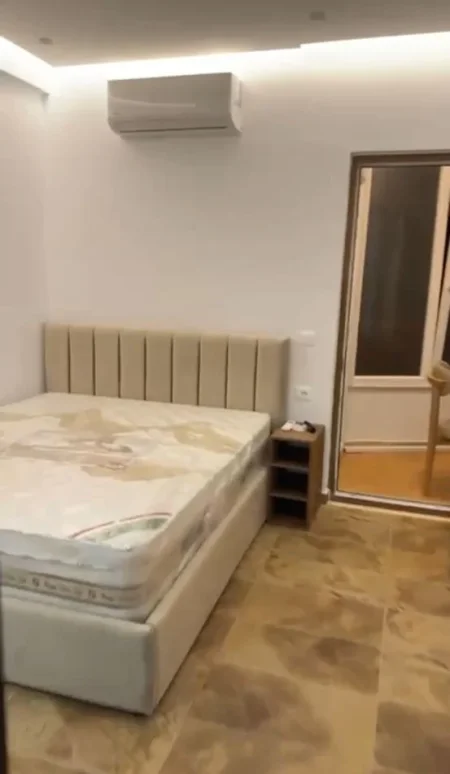 Tirane, jepet me qera apartament 1+1 Kati 6, 40 m² 350 € (Kodra e Diellit tek Market Aldi ( rruga Rrapo Hekali))
