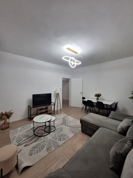 Tirane, jepet me qera apartament 1+1+Ballkon Kati 2, 74 m² 500 € (rruga e barrikadave)