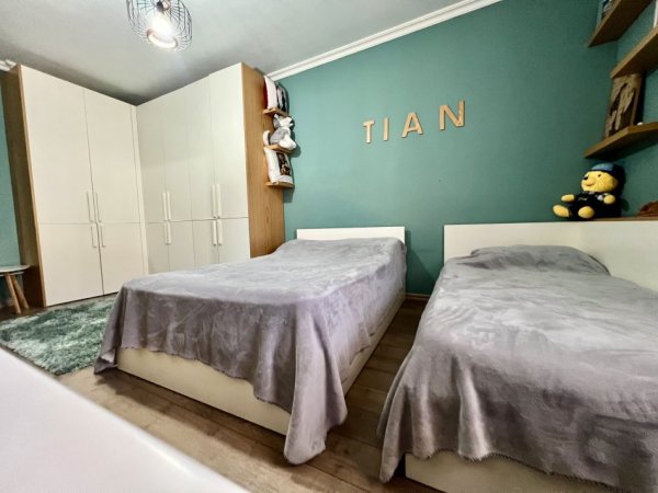 Tirane, shitet apartament 2+1+Aneks+Ballkon Kati 4, 104 m² 155.000 € 