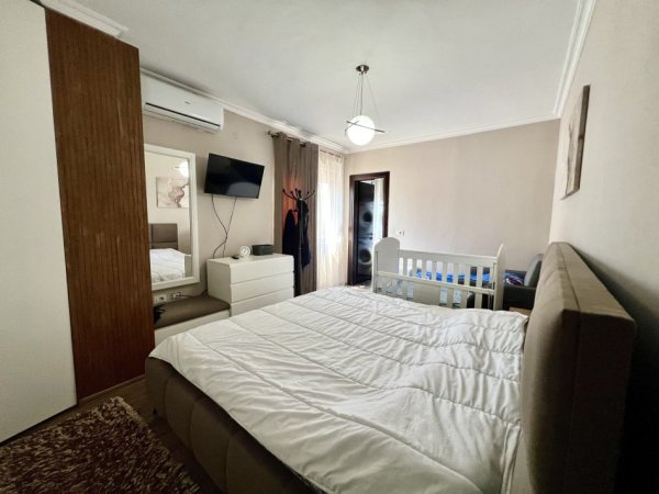 Tirane, shitet apartament 2+1+Aneks+Ballkon Kati 4, 104 m² 155.000 € 