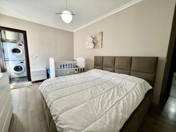 Tirane, shitet apartament 2+1+Aneks+Ballkon Kati 4, 104 m² 155.000 € 