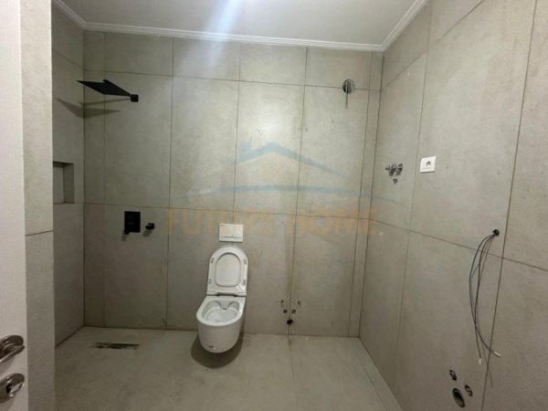 Tirane, jepet me qera apartament 2+1 Kati 3, 88 m² 650 € (Bulevardi i Ri)