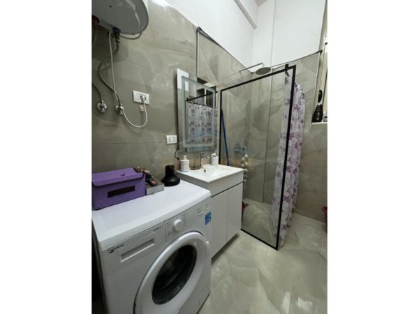 Tirane, shitet apartament 1+1 Kati 2, 49 m² 82.000 € (rruga muhamed deliu)