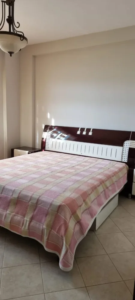 Tirane, Jepet me Qera Apartament 3+1+BLK Kati 5, 115 m² 600 Euro 21 Dhjetori,tek Joena