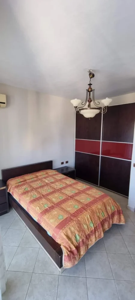 Tirane, Jepet me Qera Apartament 3+1+BLK Kati 5, 115 m² 600 Euro 21 Dhjetori,tek Joena