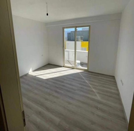 Tirane, shitet apartament 1+1+A+BLK Kati 12, 137 m² 180.000 Euro (benjamin kruta)