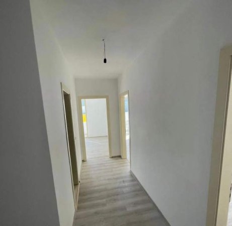 Tirane, shitet apartament 1+1+A+BLK Kati 12, 137 m² 180.000 Euro (benjamin kruta)