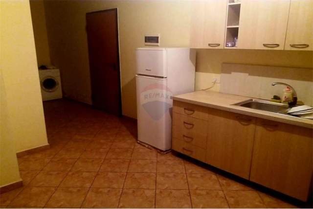 Tirane, jepet me qera apartament 2+1+A+BLK Kati 5, 91 m² 300 Euro (Astir)
