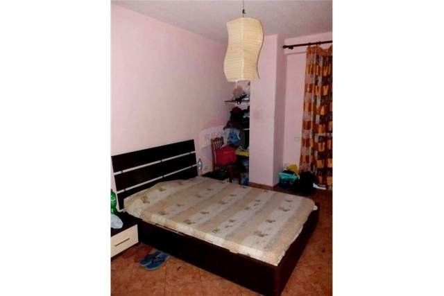Tirane, jepet me qera apartament 2+1+A+BLK Kati 5, 91 m² 300 Euro (Astir)