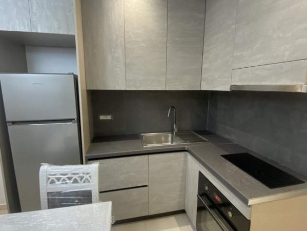 Tirane, shitet garsonier Kati 1, 26 m² 30.000 Euro (Fresku)