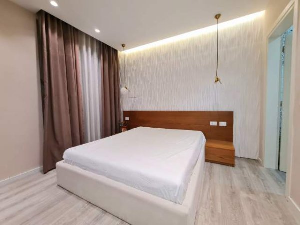 Tirane, jepet me qera apartament 2+1+BLK Kati 4, 80 m² 1.000 Euro (Rruga Elbasanit)