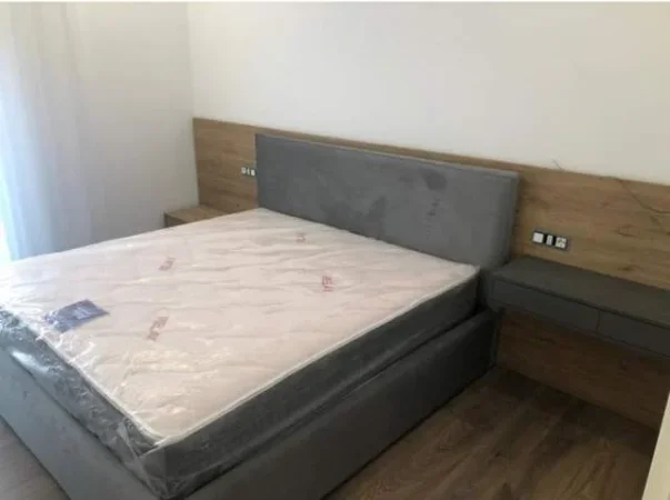 Tirane,Jepet  me Qera  Apartament Luksoz ,Kati 4, 1.100  Euro(Air Albania)