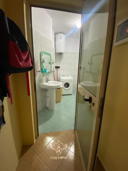 ofert apartament 1+1+BLK Kati 7, 58 m² 50.000 Euro (Rruga Llacit,Lagja 16)