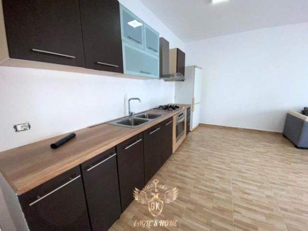 Durres, jepet me qera apartament 1+1+BLK Kati 3, 75 m² 265 Euro (Ish Rajoni,Lagja 6)