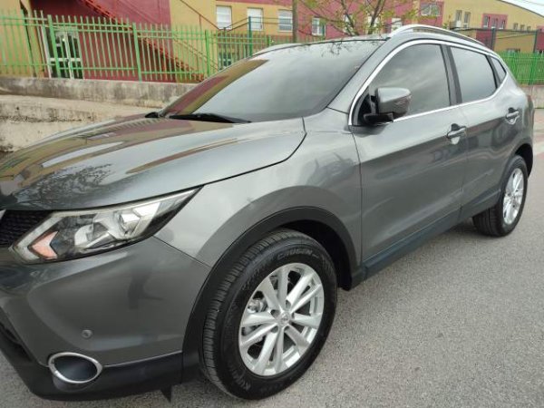 Nissan Qashqai viti 2015 panoramik, full option, automat, 1.6 TDI, navi, 13500 €