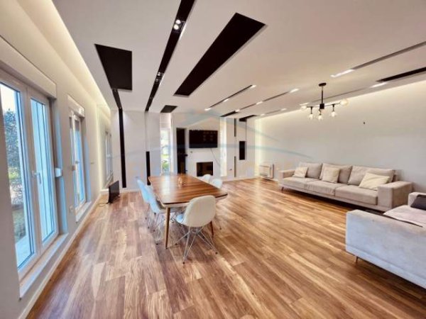 Tirane, jepet me qera Vile 5+1+BLK Kati 1, 406 m² 4.000 Euro (rruga elbasanit)