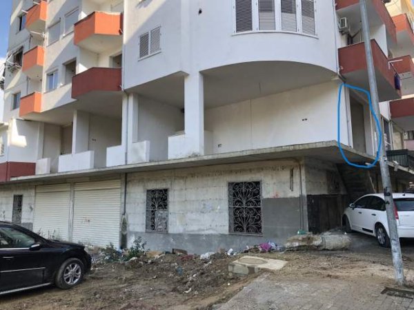 Tirane, shitet ambjent biznesi Kati 0, 100 m² 500 Euro/m2 (MUHAMET DELIU)