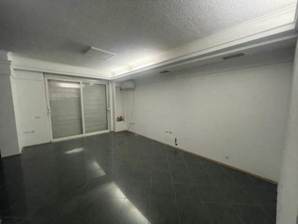 Tirane, jap me qera ambjent biznesi Kati 1, 95 m² 500 Euro (rruga e kavajes)