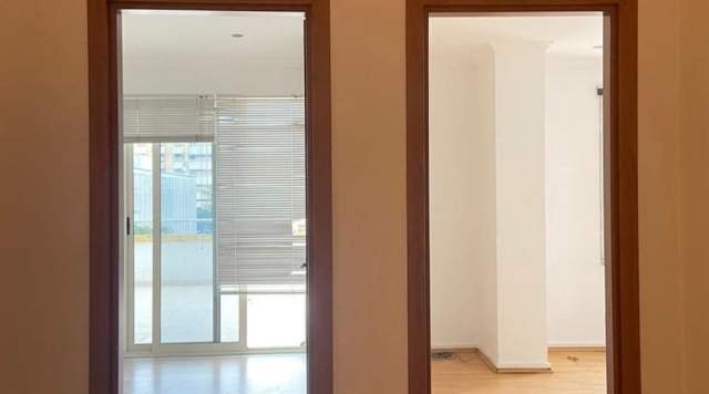 Tirane, jepet me qera apartament 2+1+A+BLK Kati 5, 154 m² 900 Euro