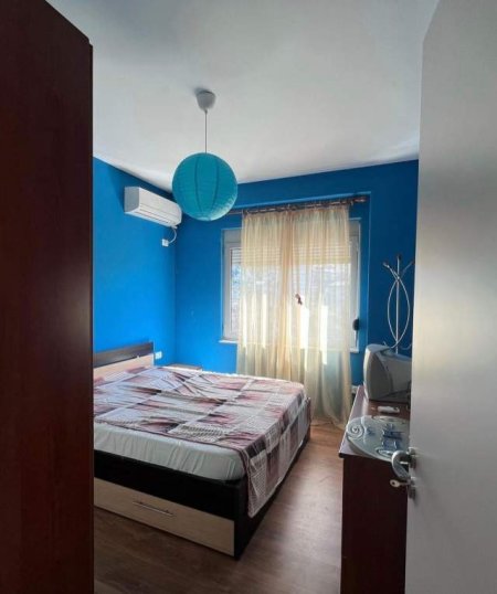 Tirane, jepet me qera 1+1+A+BLK Kati 2, 60 m² 320 Euro