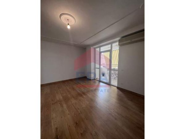 Tirane, jepet me qera apartament 2+1+BLK Kati 9, 106 m² 1.200 Euro