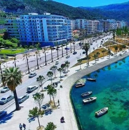 Vlore, shitet apartament 1+1 Kati 1, 57 m²  (ORIKUM)