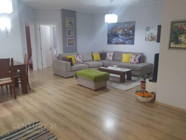 Tirane, shitet apartament 2+1 Kati 1, 114 m² 189.000 Euro (LIQENI I THATE)