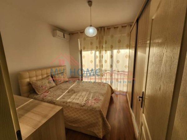 Tirane, jepet me qera apartament 2+1+BLK Kati 4, 65 m² 400 Euro (THANOS ZIKO)