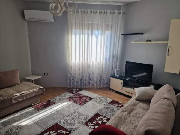 Tirane,Me qera apartament 3+1+BLK Kati 3, 120 m² 355 Euro Bulevardi Ri