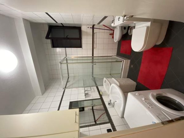 Tirane, jepet me qera apartament 2+1 Kati 8, 70 m² 500 Euro (Rruga Panorama)