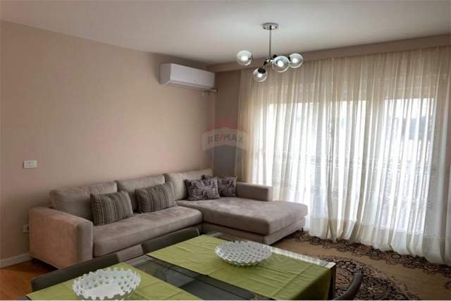 Tirane, jepet me qera apartament 2+1 Kati 6, 115 m² 450 Euro (Rruga Pjeter Budi - Qytet Studenti - Rruga e Elbas)