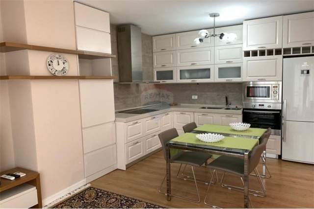Tirane, jepet me qera apartament 2+1 Kati 6, 115 m² 450 Euro (Rruga Pjeter Budi - Qytet Studenti - Rruga e Elbas)