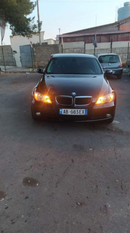 Tirane, shes makine BMW Bmv seria 3 Viti 2006, 4.300 Euro