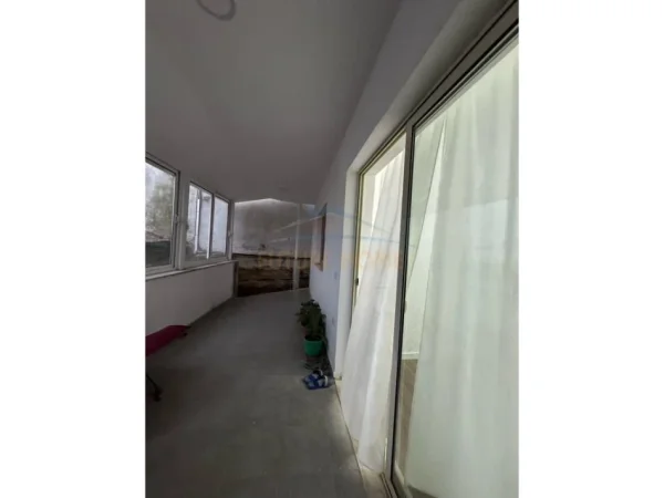 Tirane, shitet apartament 1+1 Kati 2, 49 m² 82.000 € (rruga muhamed deliu)