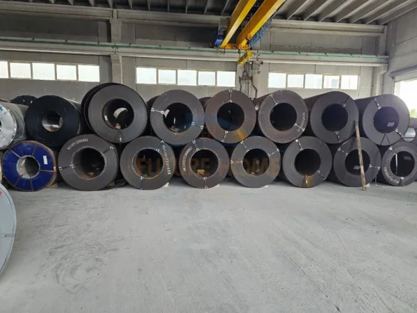 Durres, jepet me qera magazine Kati 0, 6.030 m² 9.000 € (Fllake, Durres)