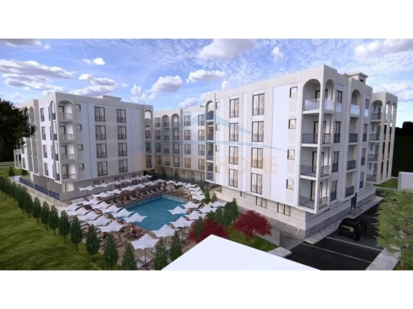 Durres, shitet apartament 1+1+Aneks+Ballkon Kati 2, 62 m² 72.500 € (Golem)