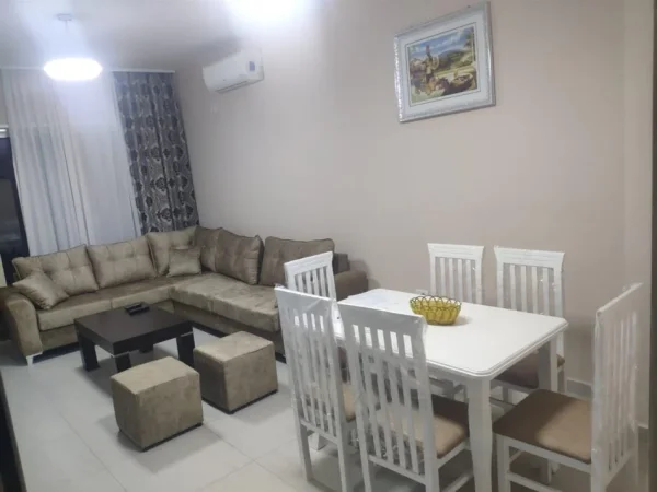 Tirane, jepet me qera apartament 2+1 Kati 3, 75 m² 49,000 leke (Prane fushes se Ali Demit)