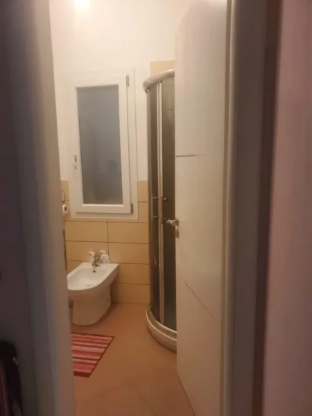 Tirane, shitet Vile 2+1 Kati 2, 486 m² 370.000 € (Sauk, rruga "Zambaku")