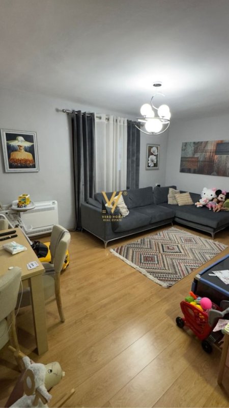 Tirane, shitet apartament 2+1+Ballkon Kati 5, 70 m² 150.000 € (ISH EKSPOZITA)