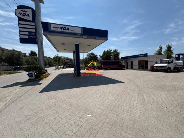 Vlore, shitet ambjent biznesi Kati 0, 646 m² 400.000 € (Rruga Demokracia)